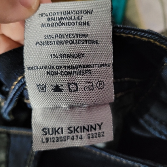 SILVER | Suki skinny stretch dark wash jeans - Picture 8 of 8